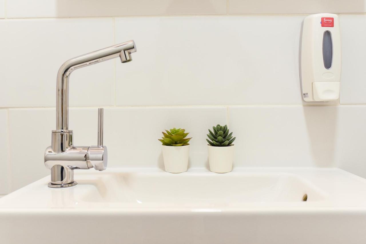 Classy Comfort - Chic Studio On Regina Elisabeta Bucarest Extérieur photo